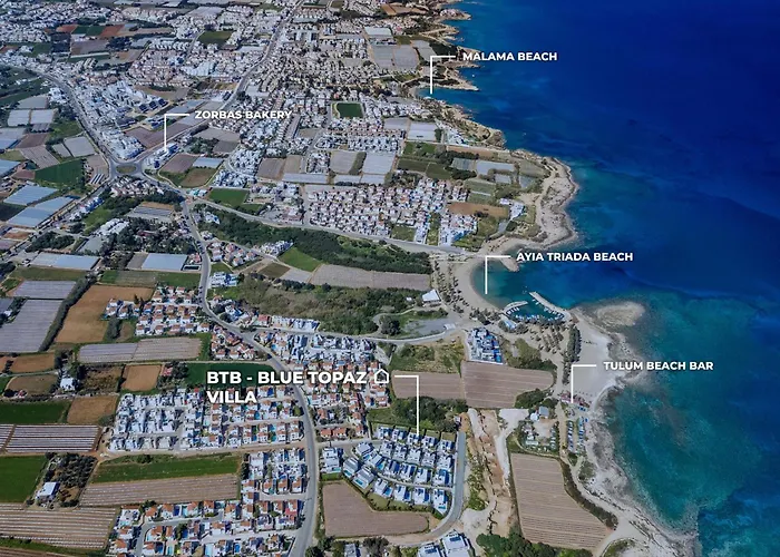 ヴィラ By The - Blue Topaz